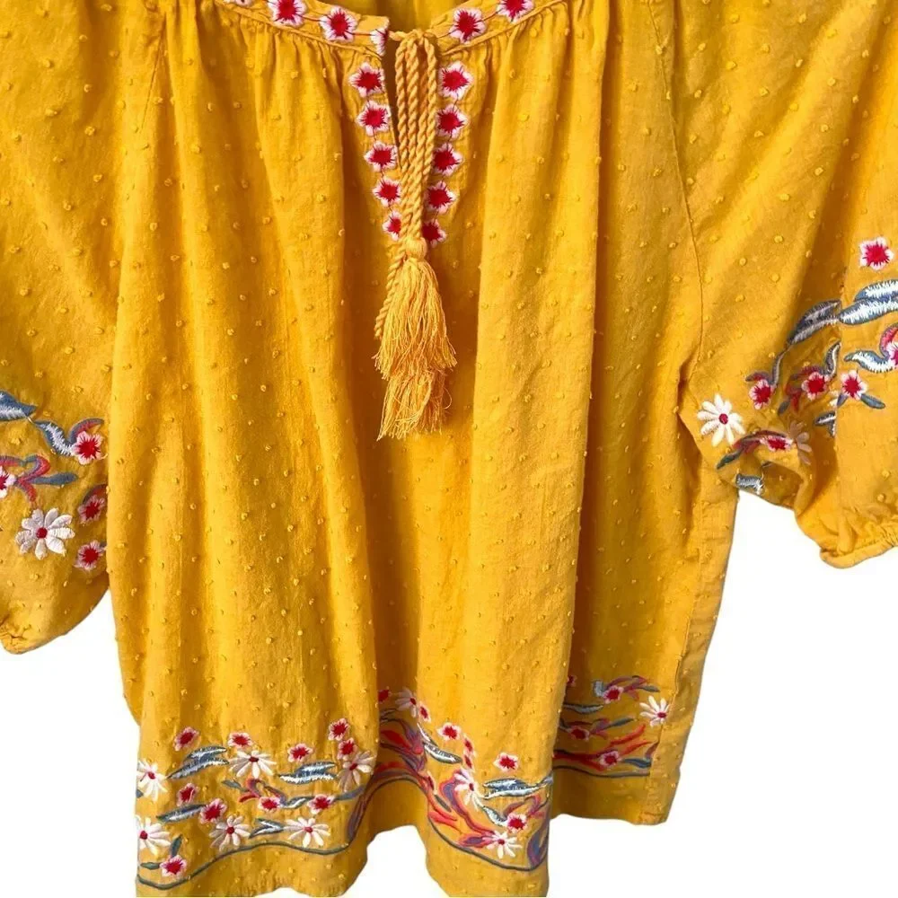 Solitaire Embroidered Mustard Yellow Women's Top in Size Medium - Picture 6 of 7